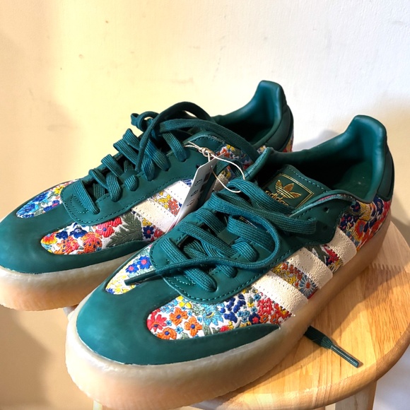 Adidas limited edition green floral Sambae sneakers made with Liberty fabric NWT - Picture 3 of 11